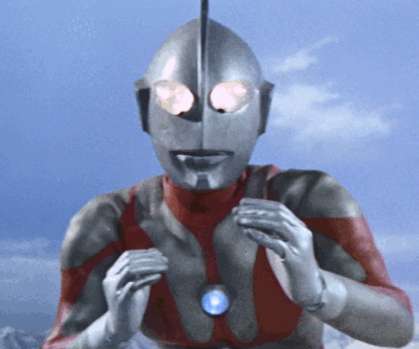 ウルトラマン